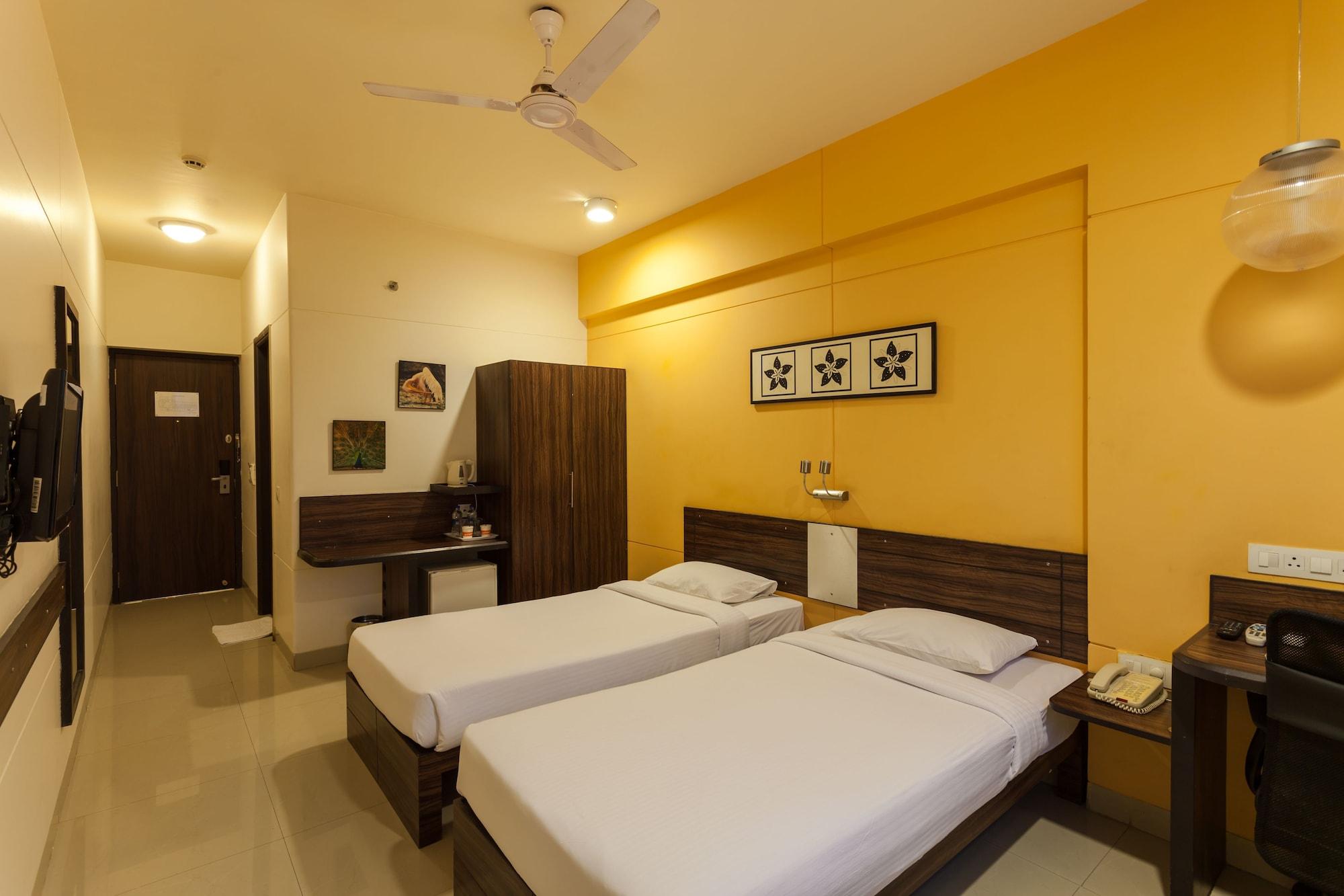 Surat Otel Dış mekan fotoğraf