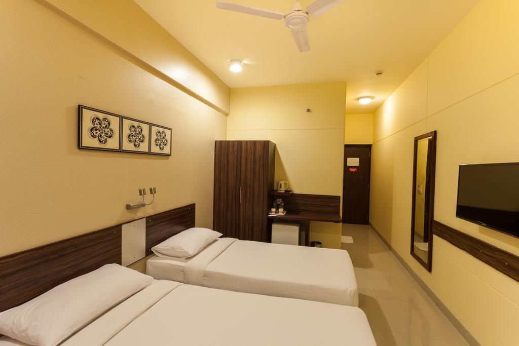 Surat Otel Dış mekan fotoğraf